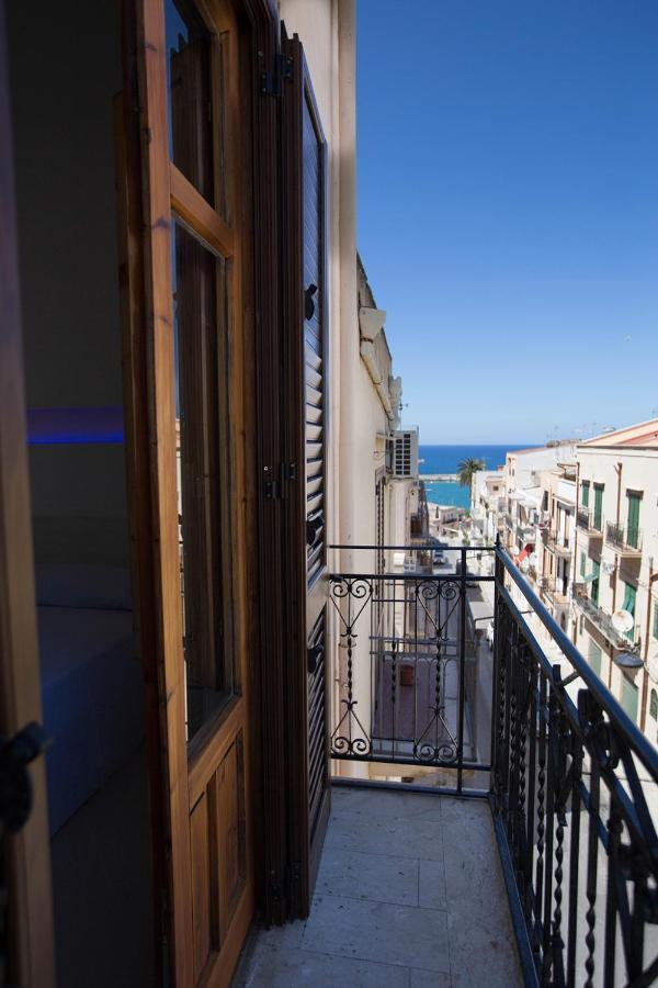 شقة Casa In Centro كاستيلاّماري ديل غو المظهر الخارجي الصورة